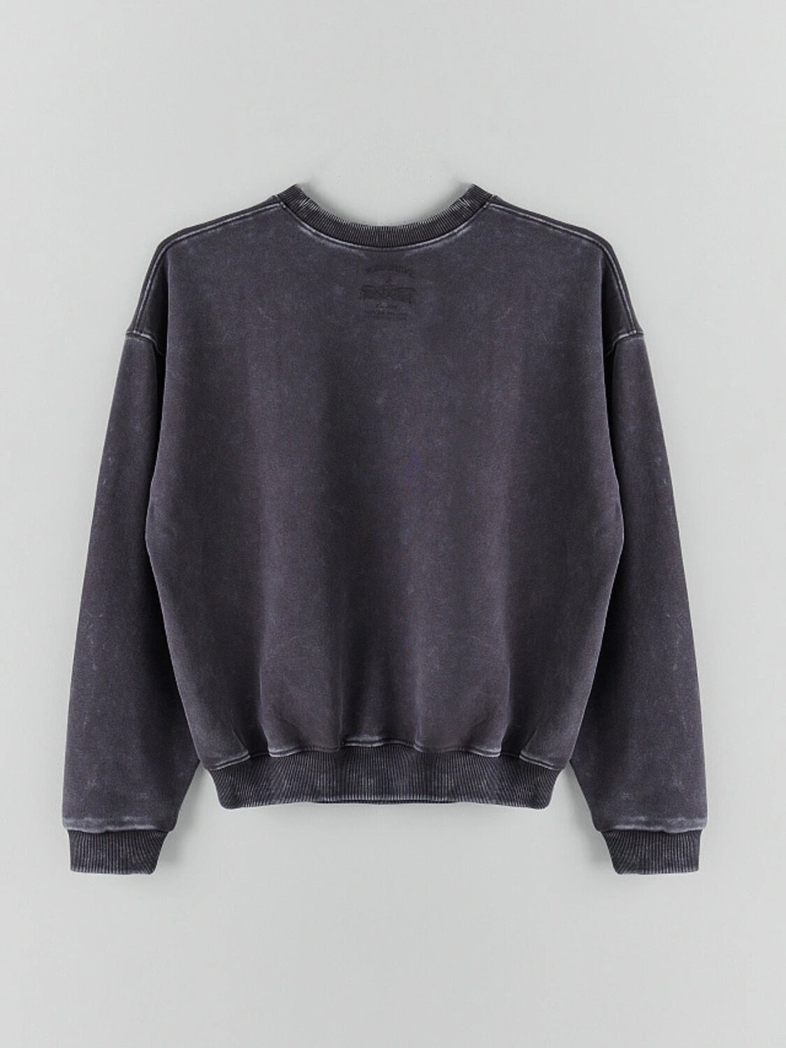 MARK FORMELLE Свитшот 587656 122530 ACID WASH на грозе +печать