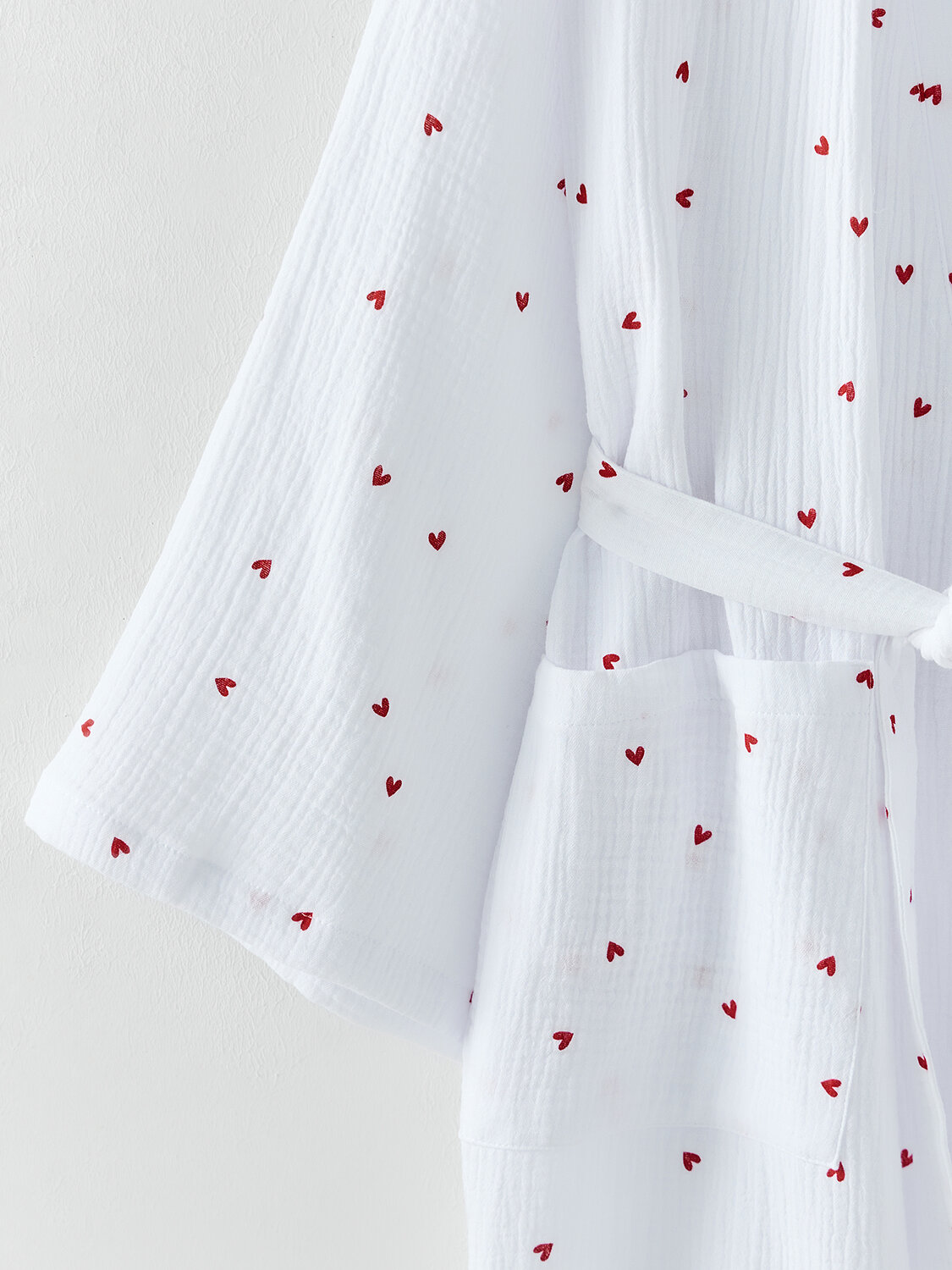 MARK FORMELLE Халат 587683 552298 сердечки на белом