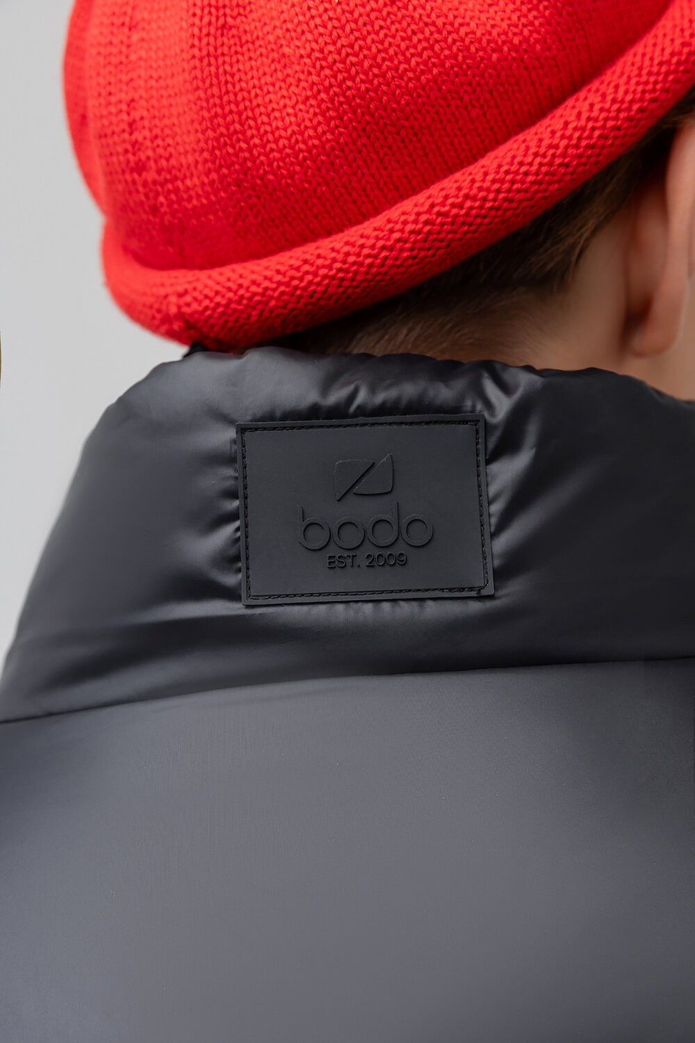 Bodo Жилет 587787 41-24MU черный