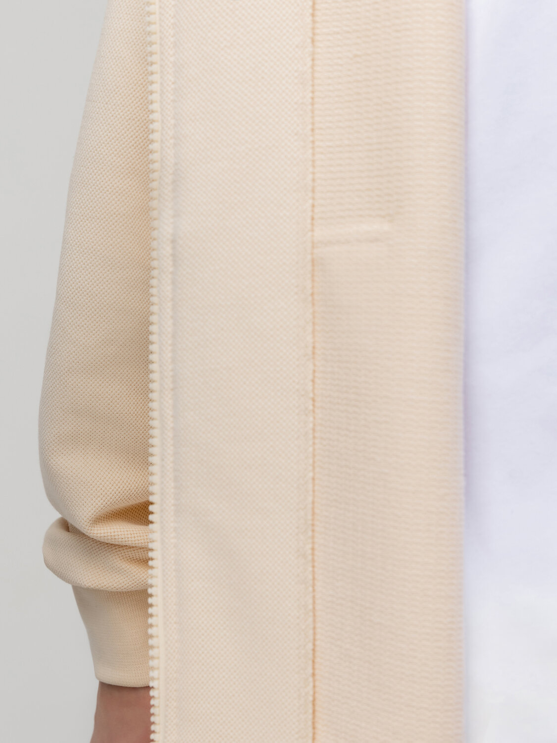 Bodo Костюм 587793 46-164MU кремовый