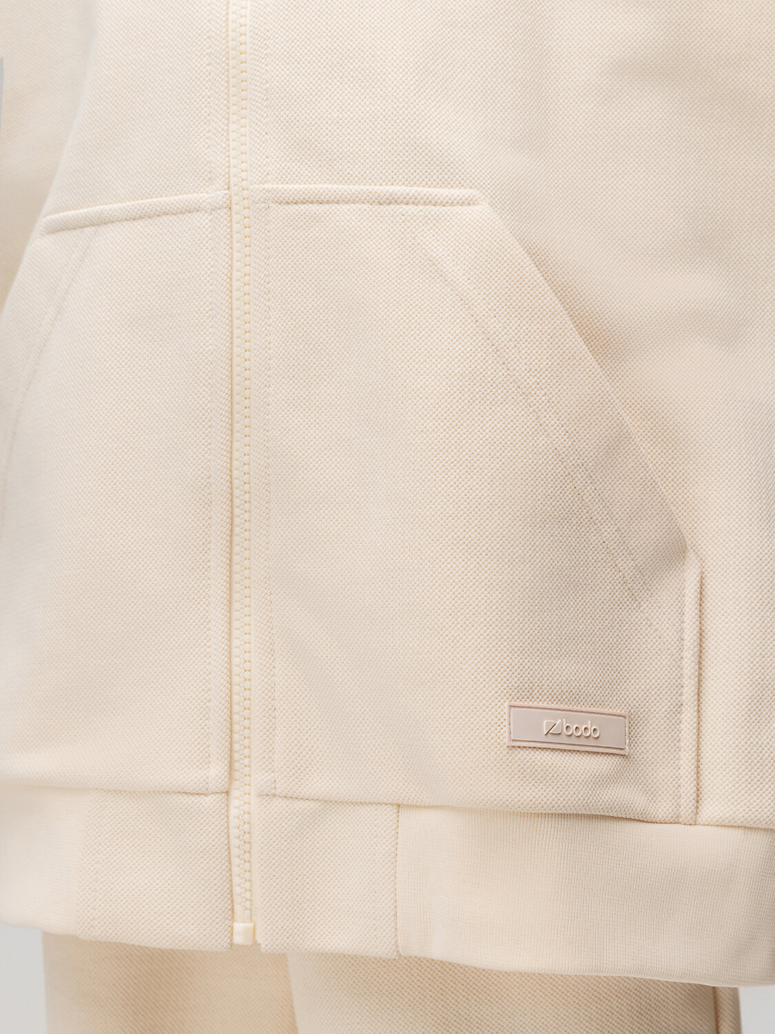 Bodo Костюм 587793 46-164MU кремовый