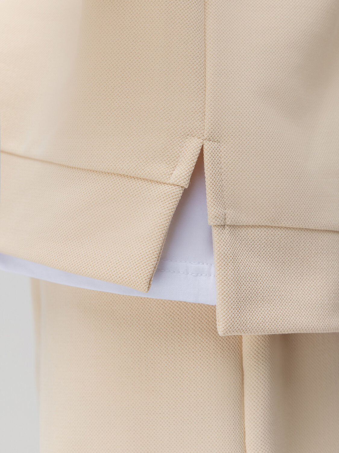 Bodo Костюм 587798 46-162MU кремовый