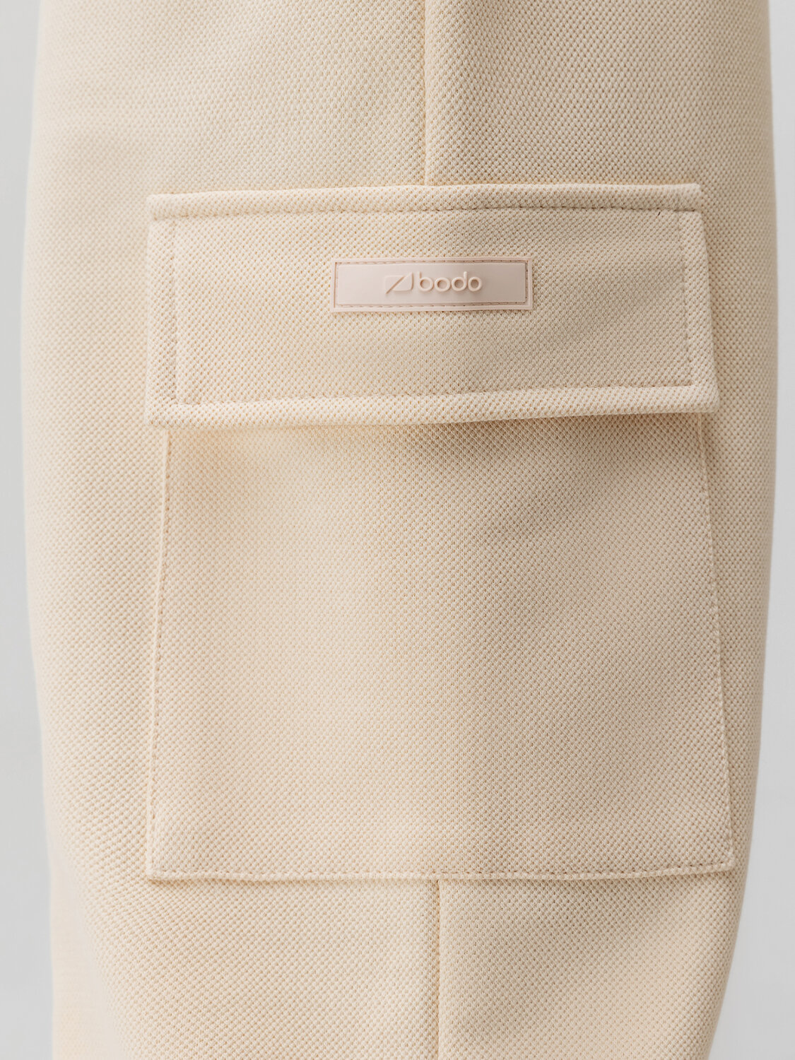 Bodo Костюм 587798 46-162MU кремовый