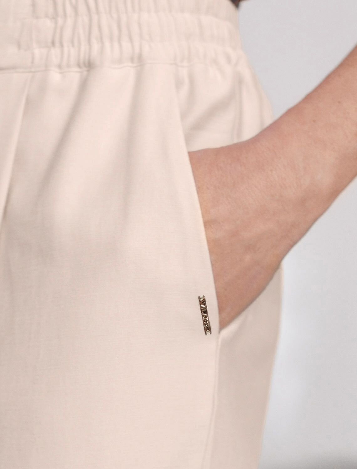 VILATTE Брюки 587873 D24.311 кокосово-молочный