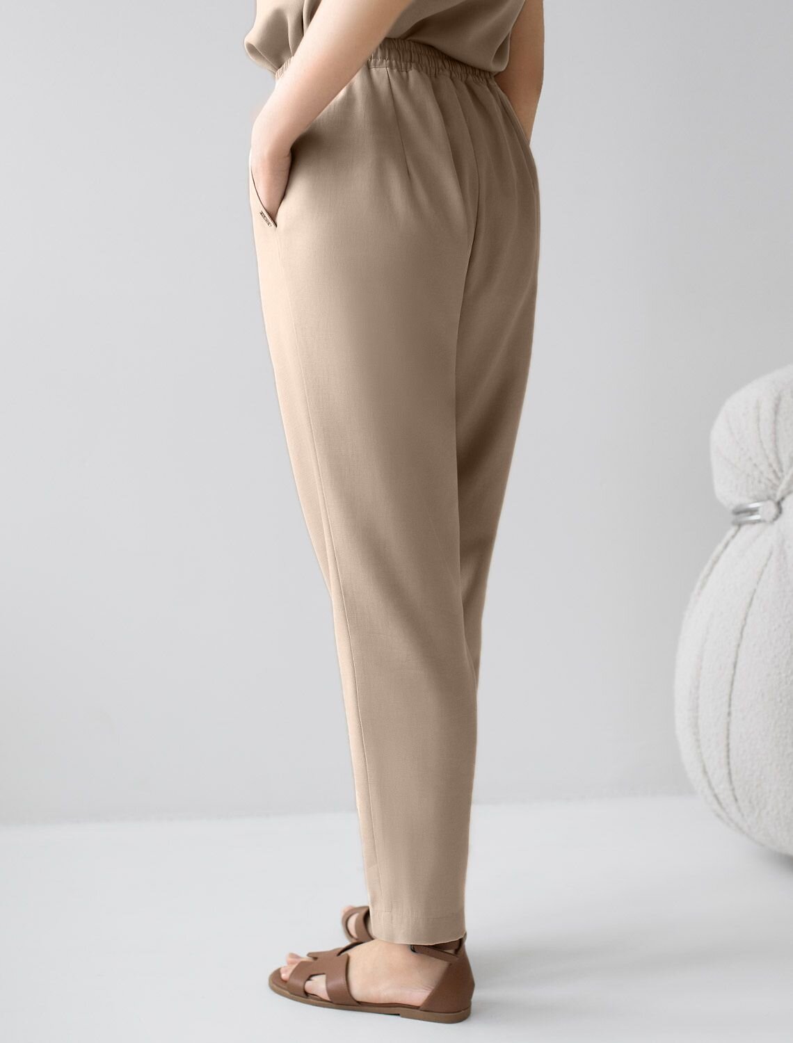 VILATTE Брюки 587874 D24.311 светло-бежевый