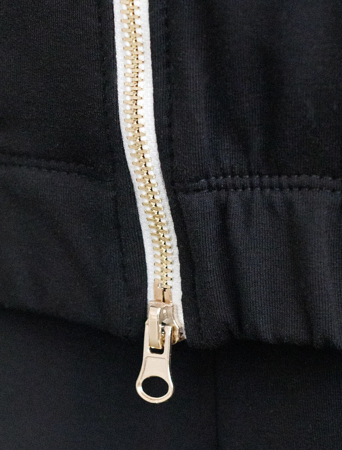 VILATTE Джемпер 587897 D49.138 черный