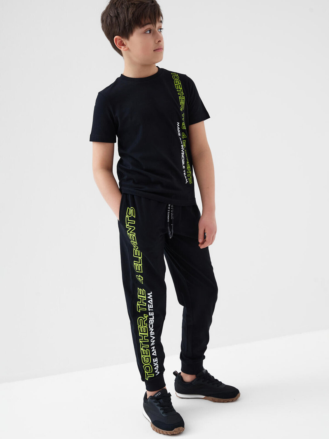 PLAYTODAY Комплект 587940 12611264 черный