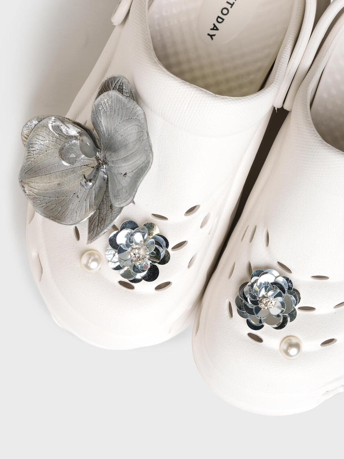 PLAYTODAY Сабо 588016 12666740 белый,серебряный