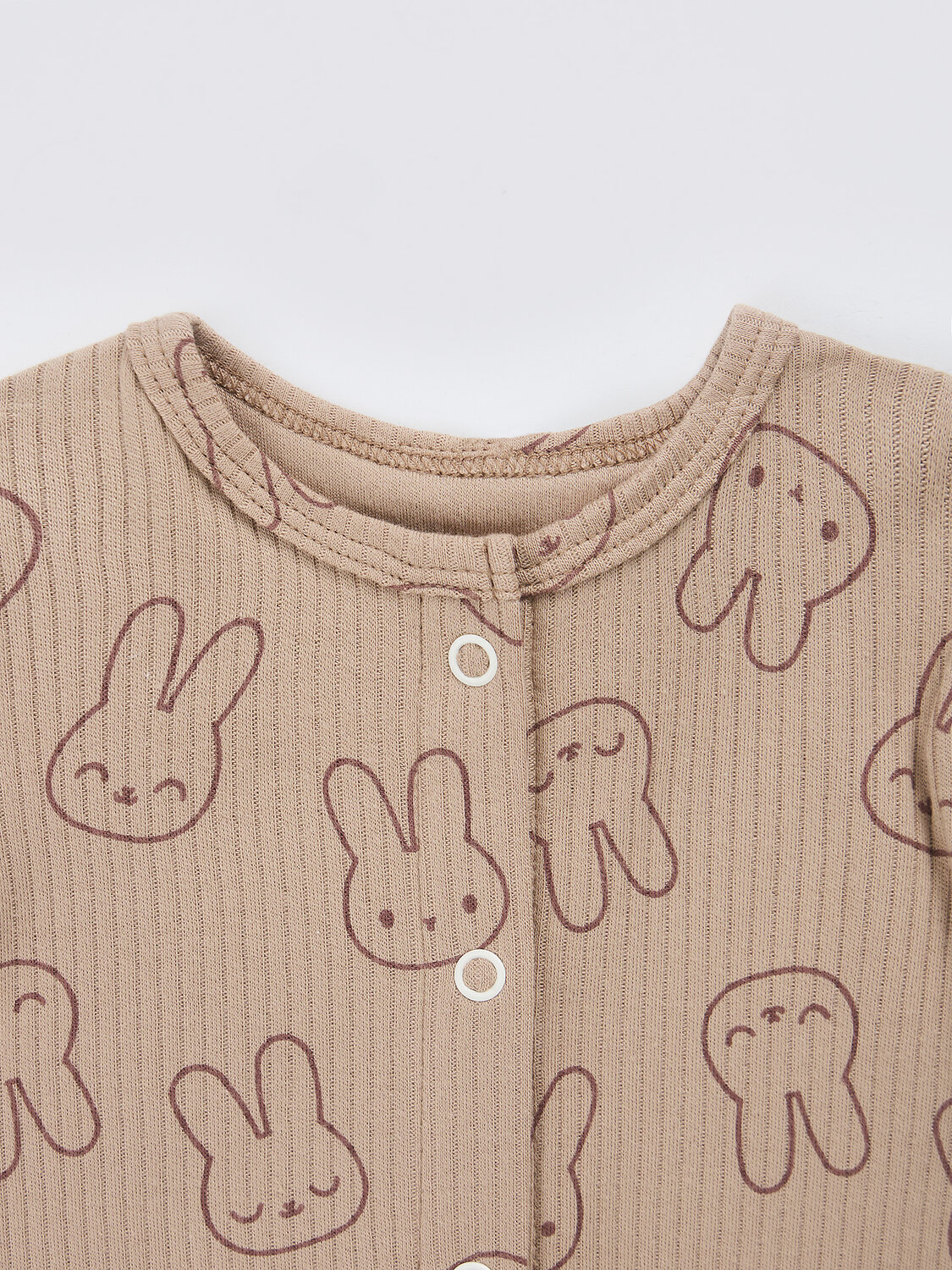 MARK FORMELLE Комплект 588086 89410 зайки на бежевом +бежевый