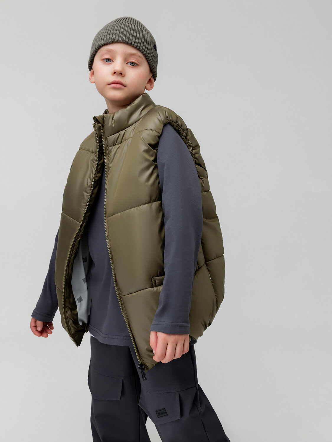 Bodo Жилет 588122 14-56МU темный хаки