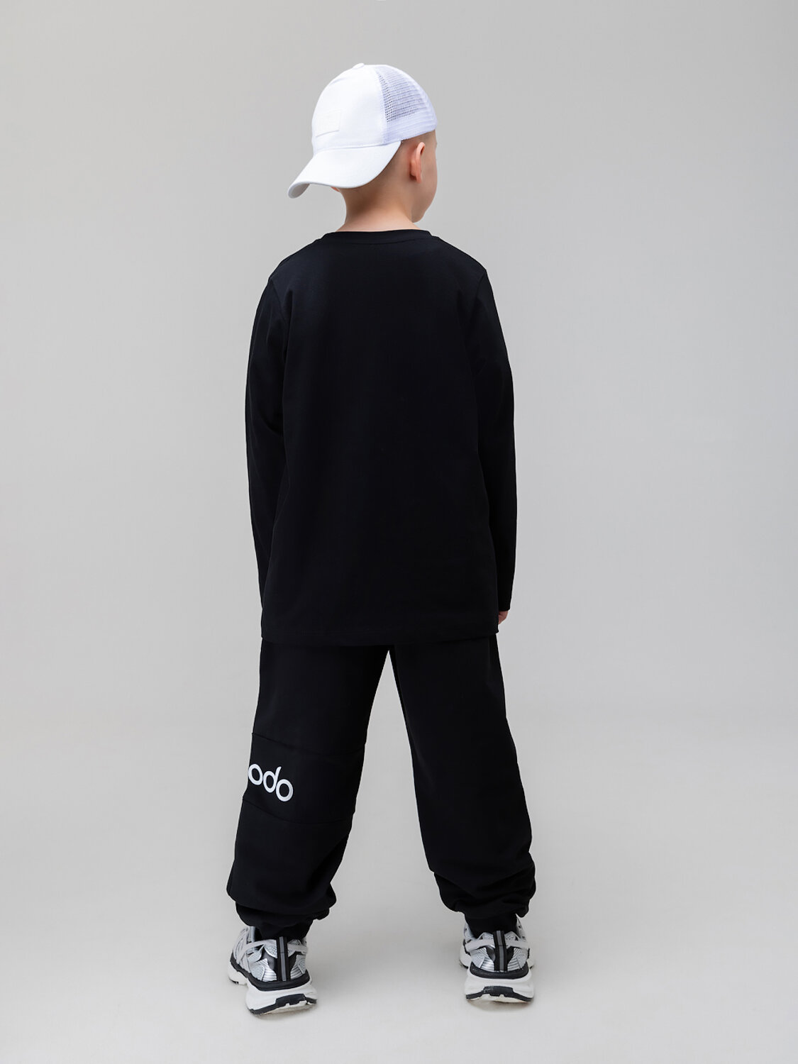 Bodo Брюки 588153 6-626MU черный (белый)