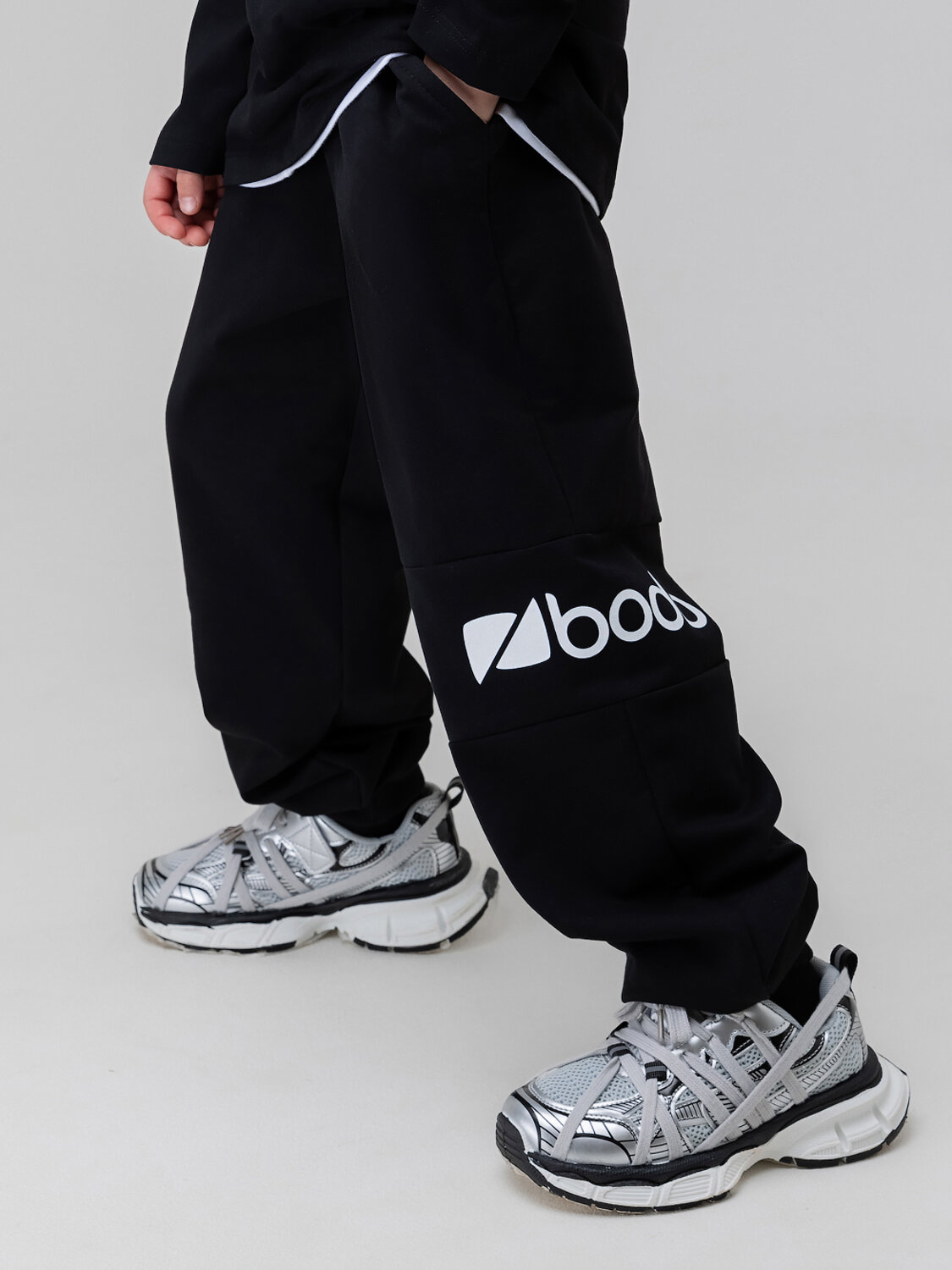 Bodo Брюки 588153 6-626MU черный (белый)