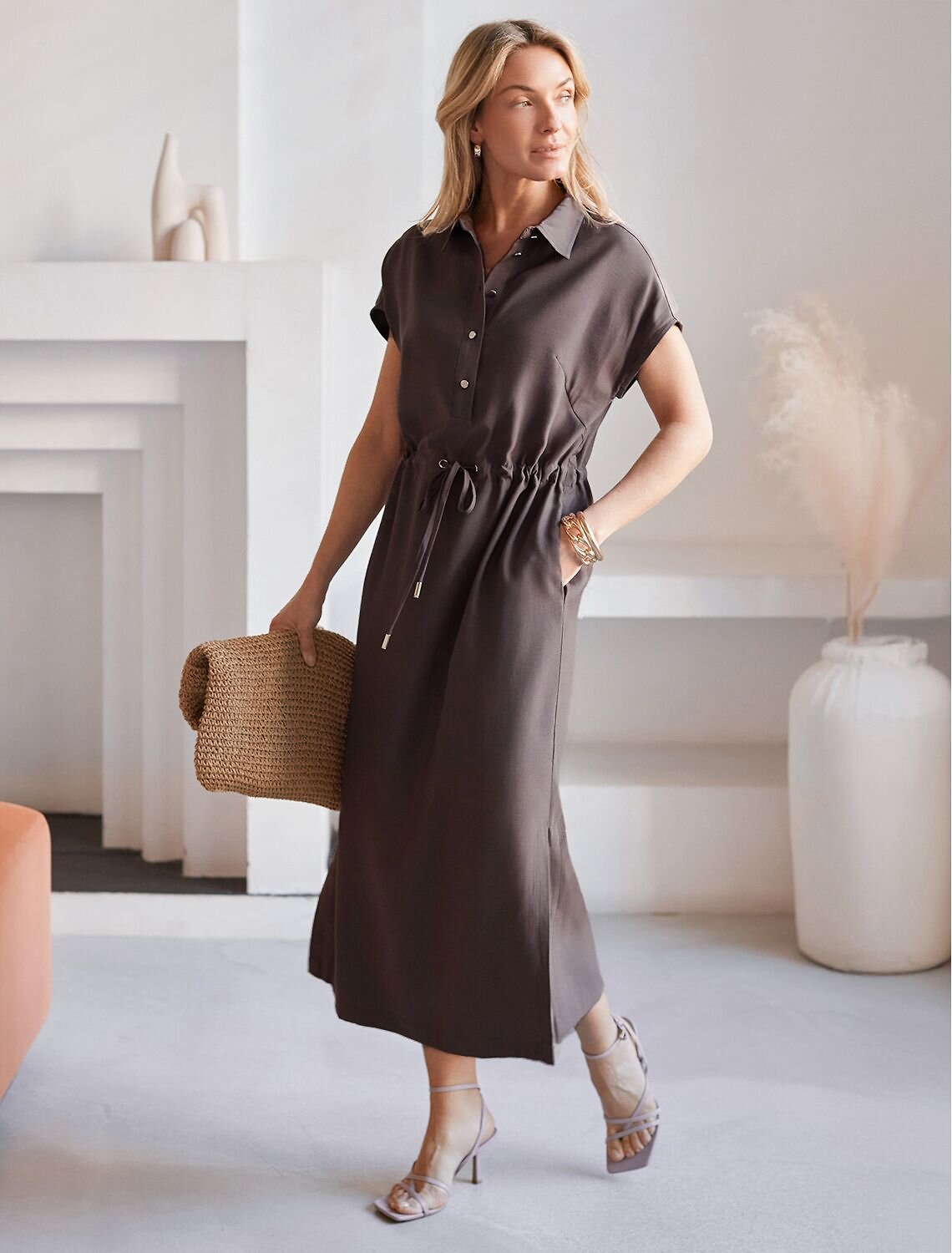 VILATTE Платье 588308 D22.293 кофейный