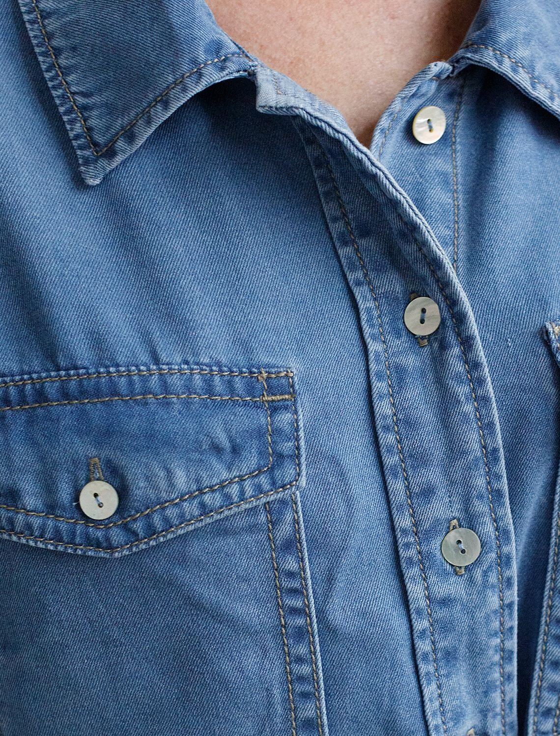 VILATTE Блузка 588351 D59.020 светло-синий