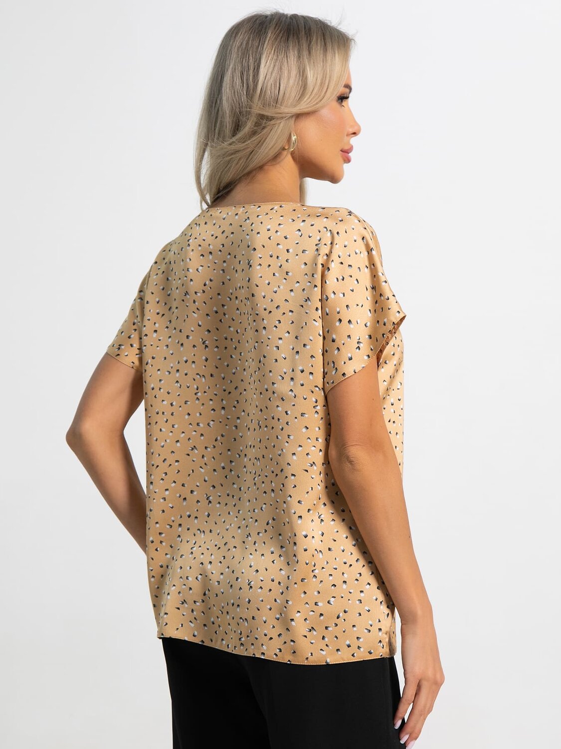 LT Collection Блуза 588488 Б15444-50М бежевый