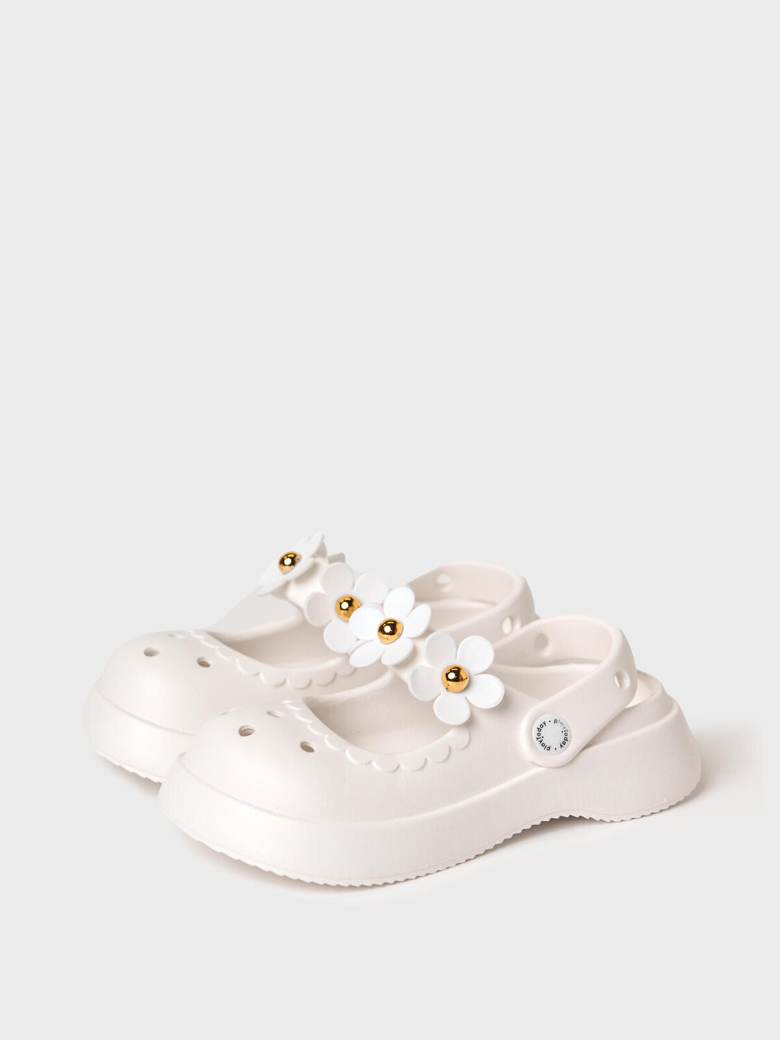 PLAYTODAY Пантолеты 588516 12622757 белый