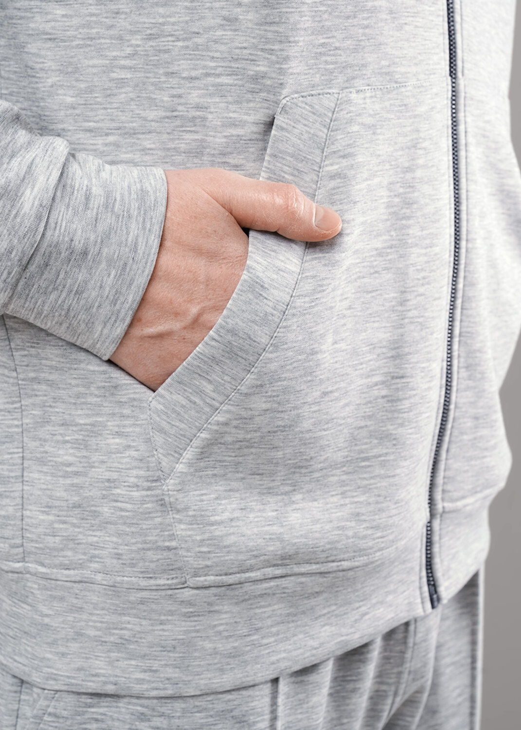 CLEVER Куртка 588677 562714/13сд меланж св.серый