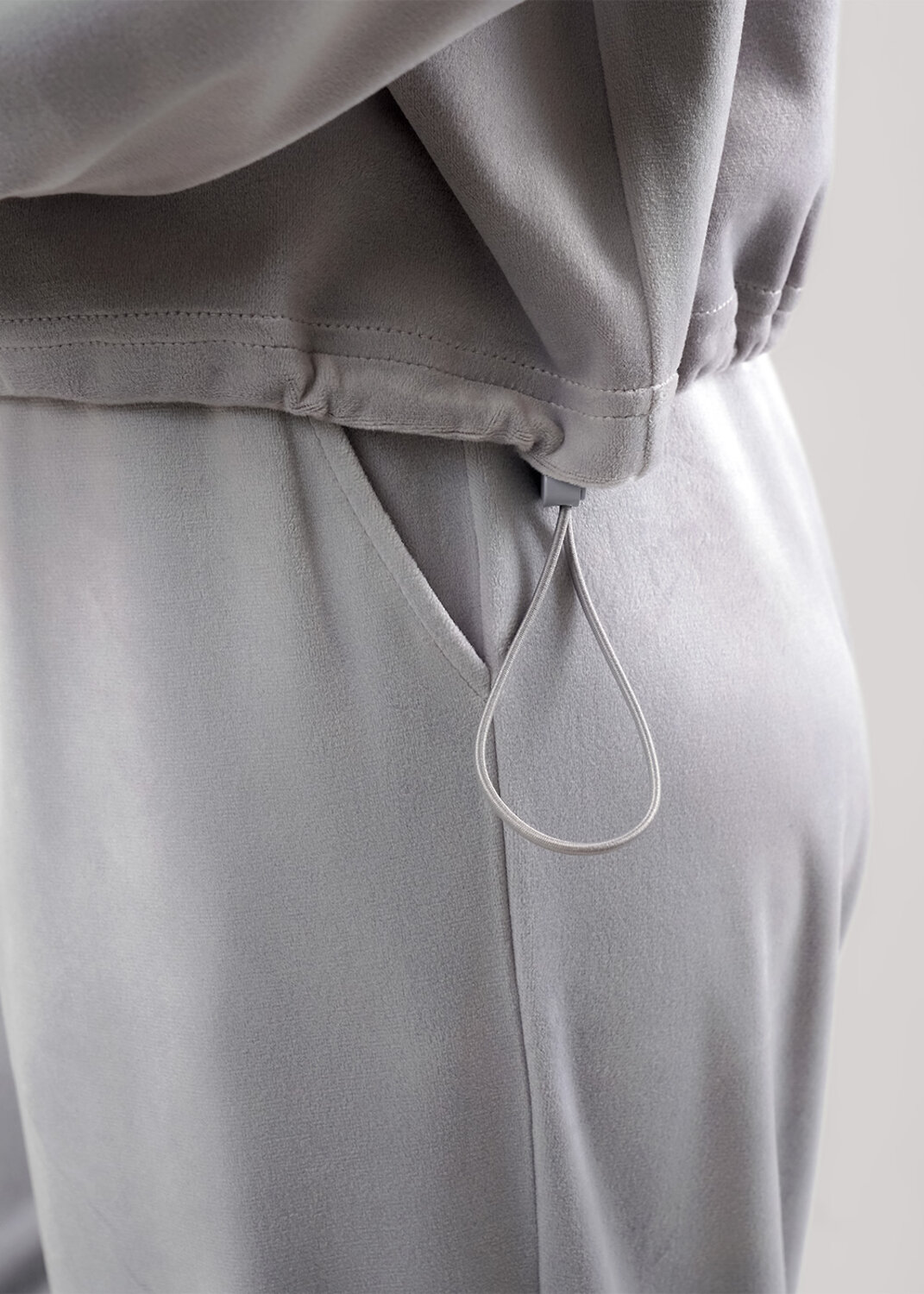 CLEVER Куртка 588881 267177/204ю св.серый