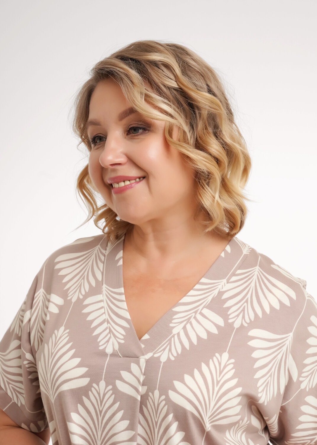 CLEVER Платье 588890 LDR26-1228 т.бежевый/св.бежевый