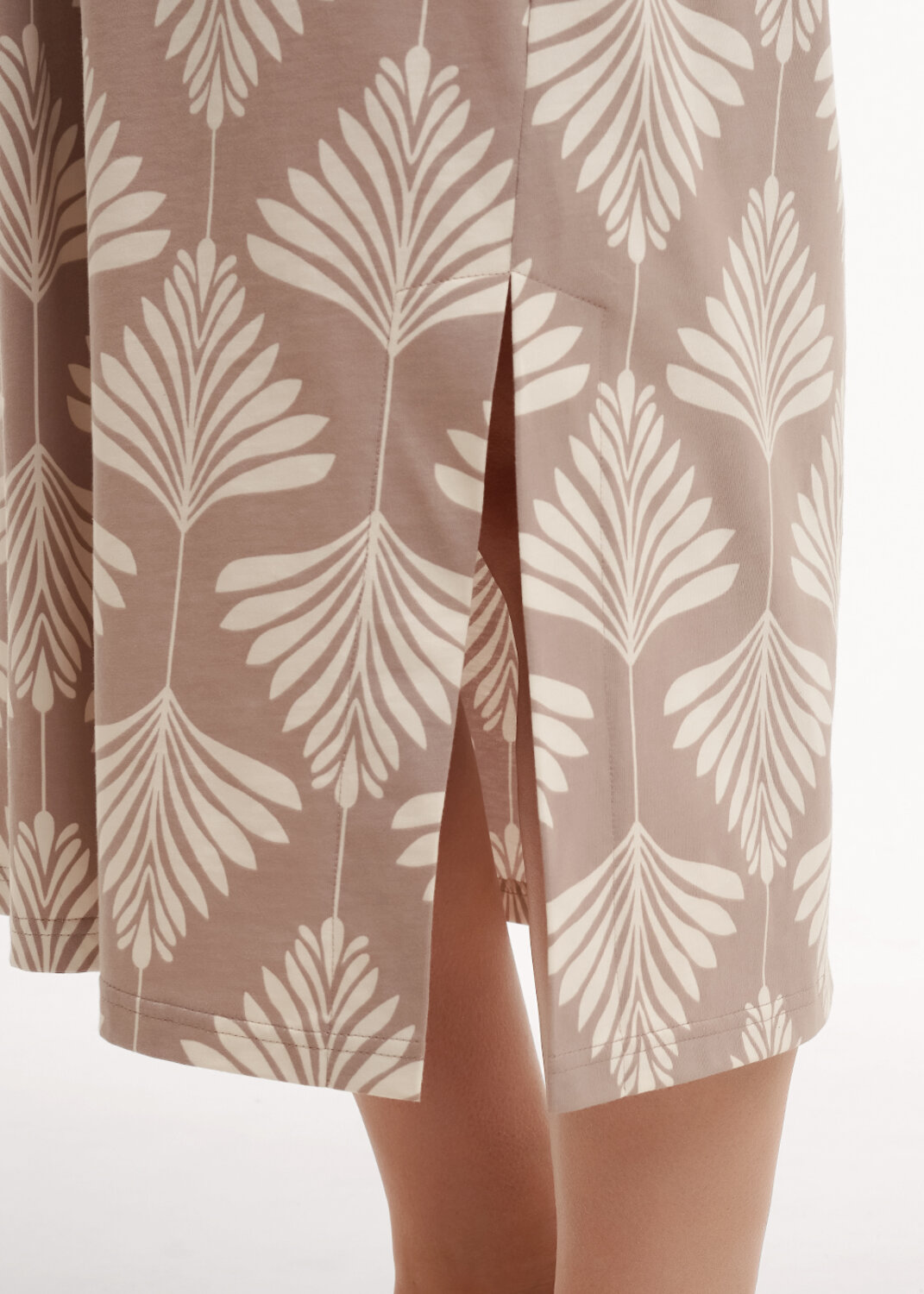 CLEVER Платье 588890 LDR26-1228 т.бежевый/св.бежевый