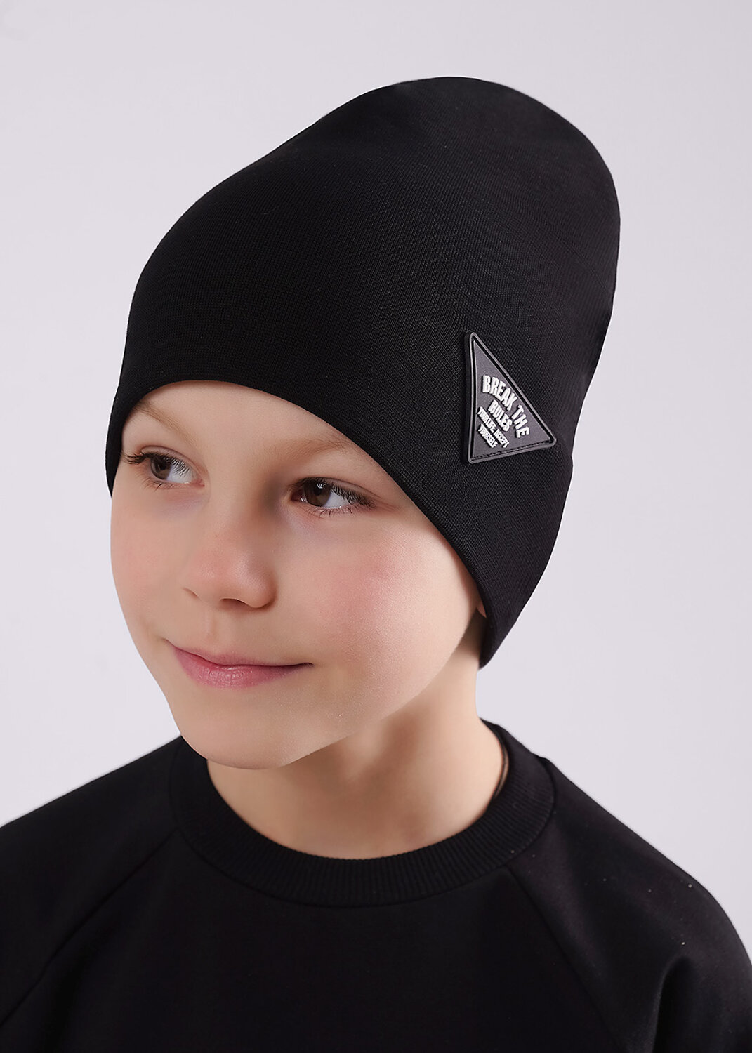 CLEVER Шапка 588930 565712/1р чёрный/св.зелёный