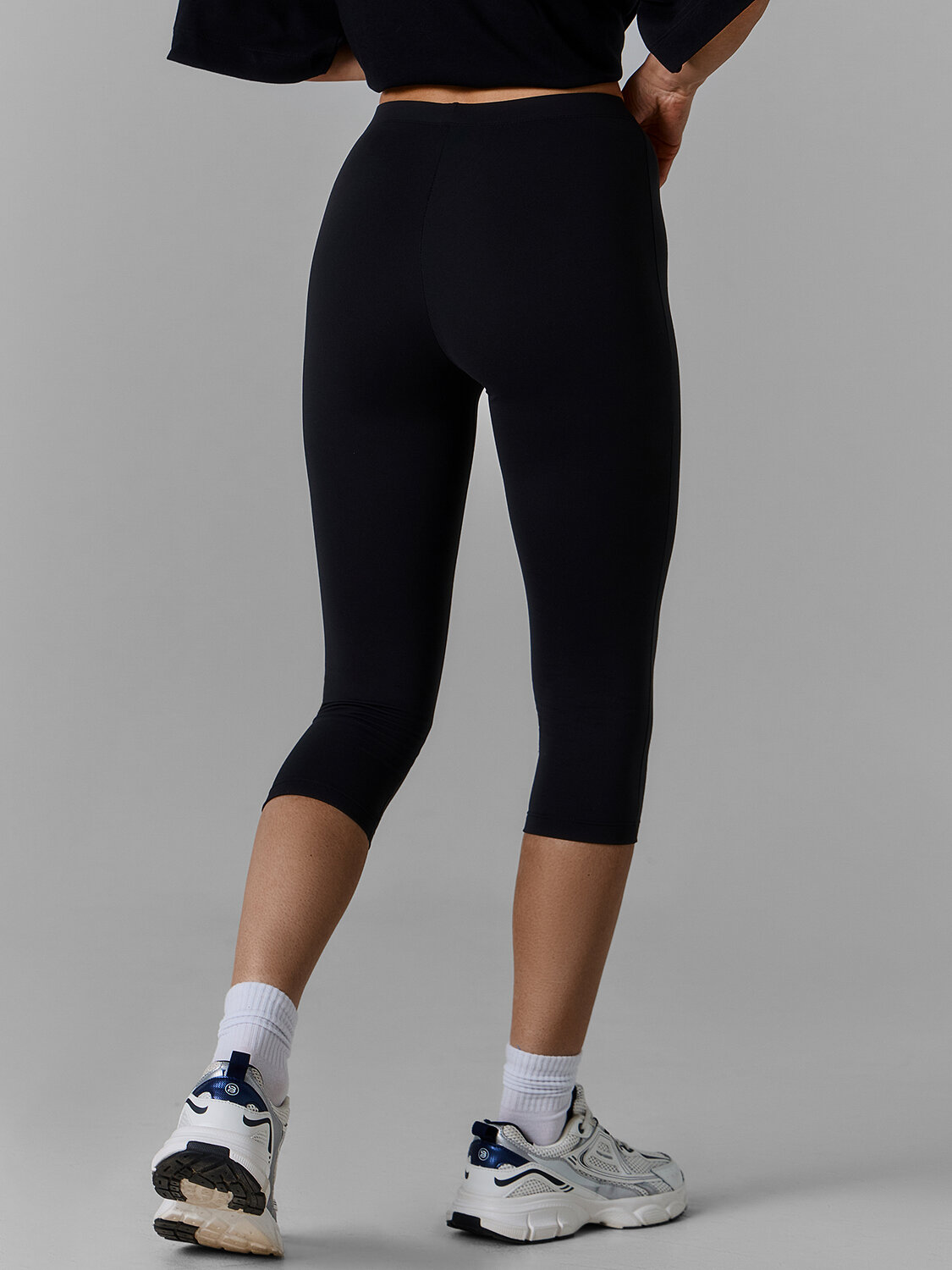 MARK FORMELLE Бриджи 588993 382259 черный