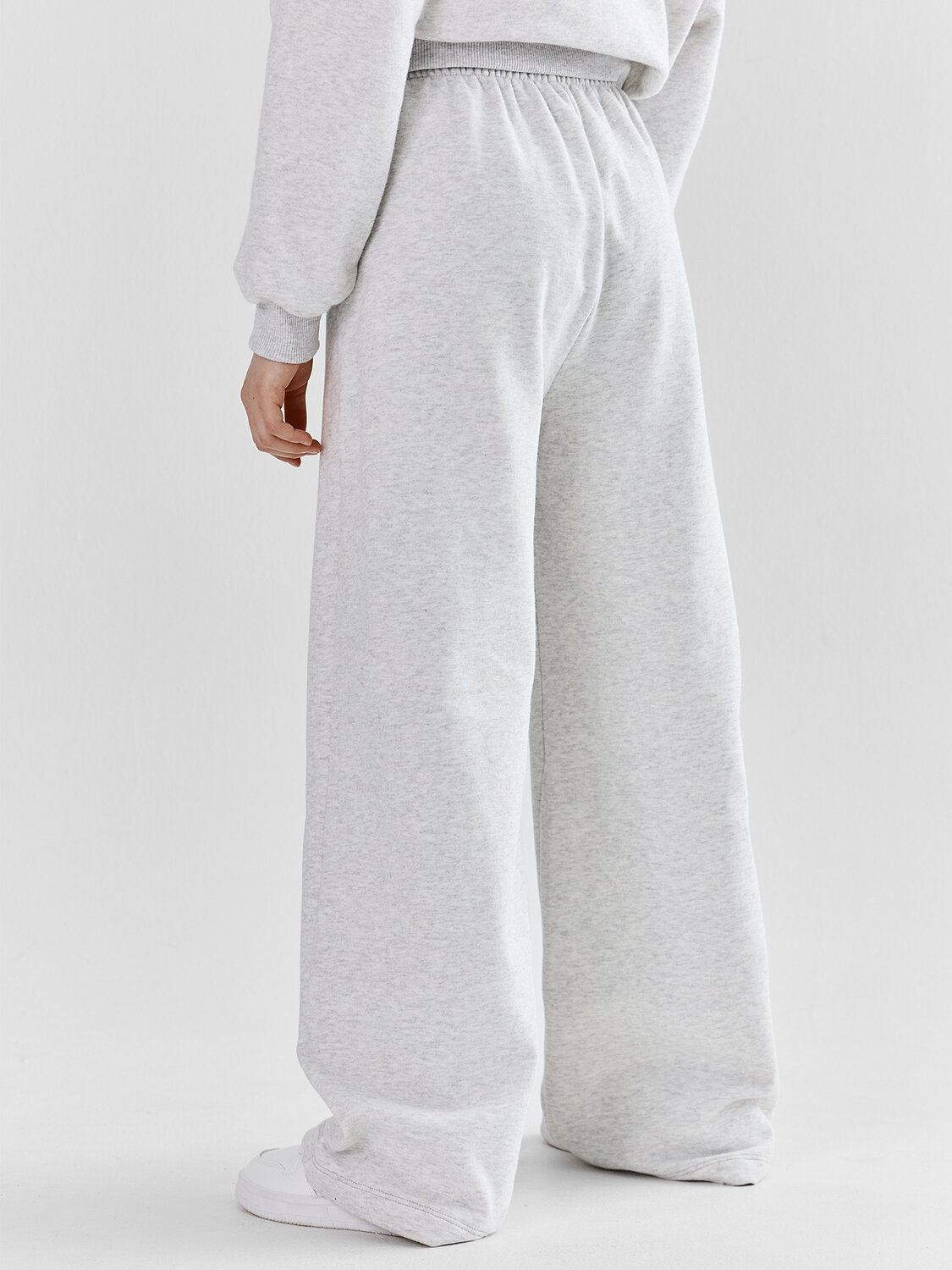 MARK FORMELLE Брюки 588996 187810 серый меланж