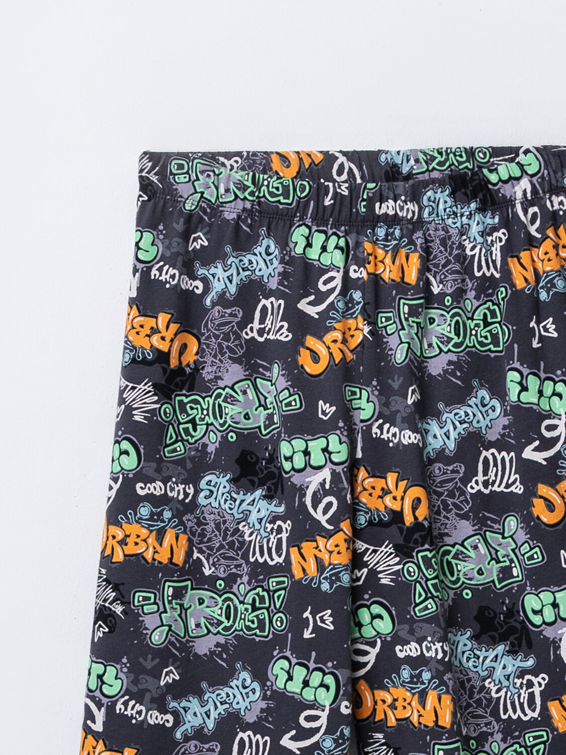 MARK FORMELLE Комплект 589016 563337 св.молочный +надписи на графите