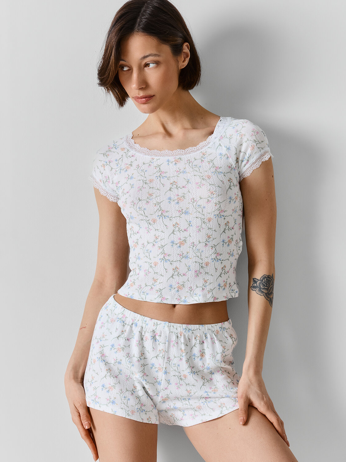 MARK FORMELLE Комплект 589023 592663 цветочки на белом