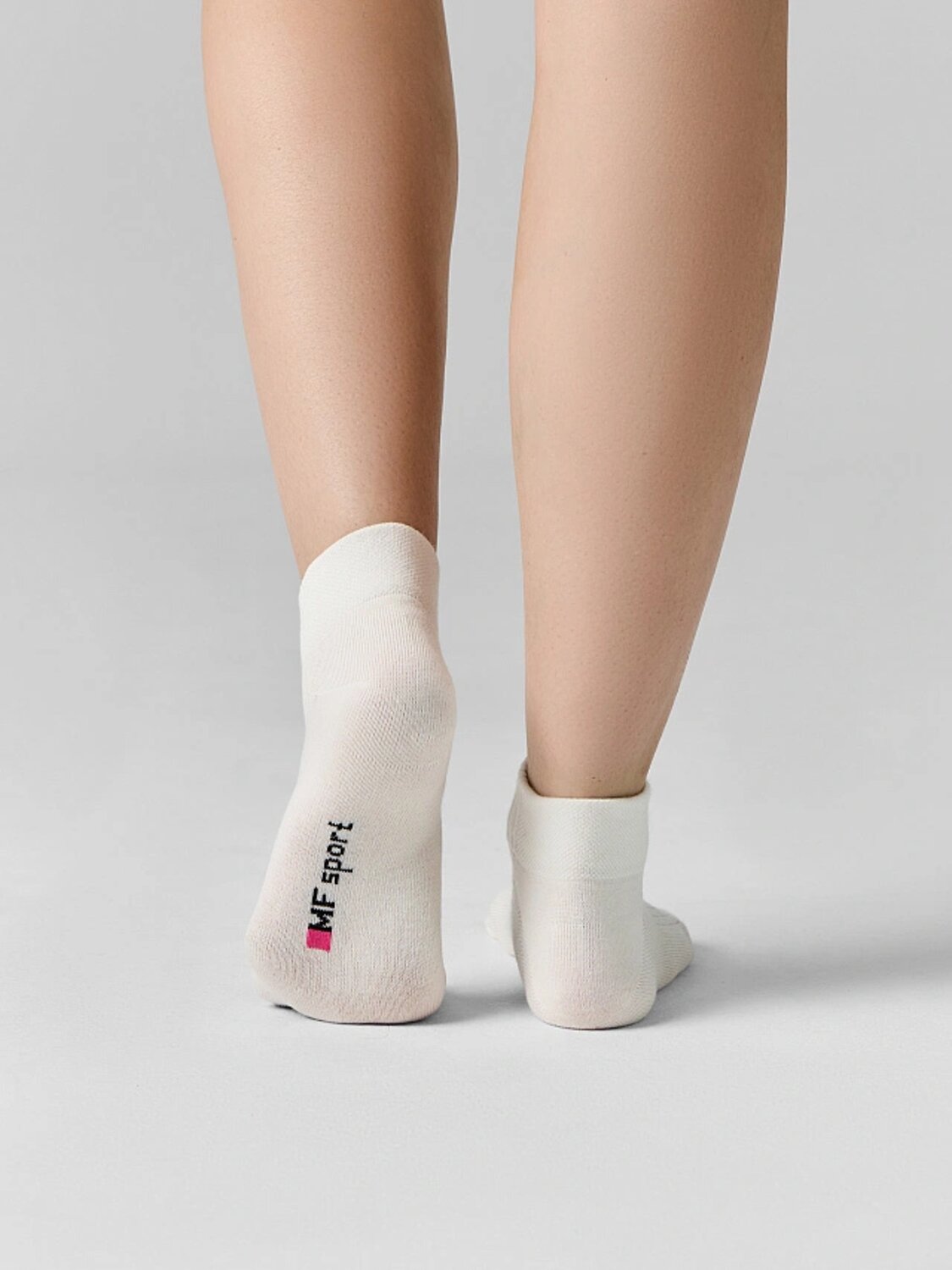 MARK FORMELLE Женские носки 589038 366A-1516 молочный /графитовый /черный/