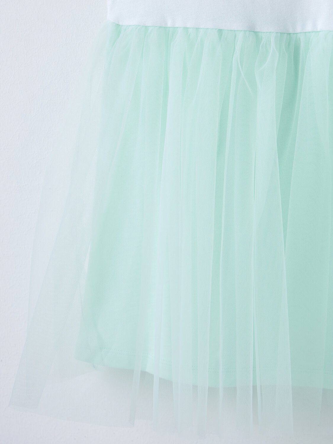 MARK FORMELLE Платье 589052 157990 белый +св.мята +печать