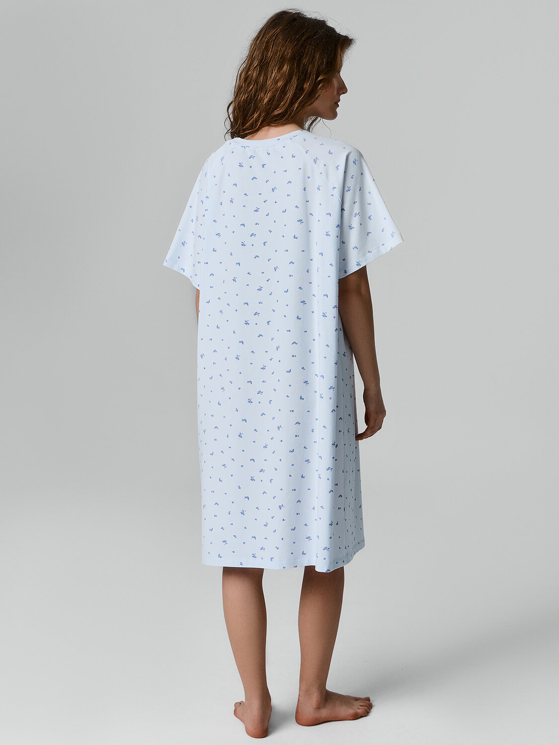 MARK FORMELLE Сорочка 589073 572385 букетики на голубом