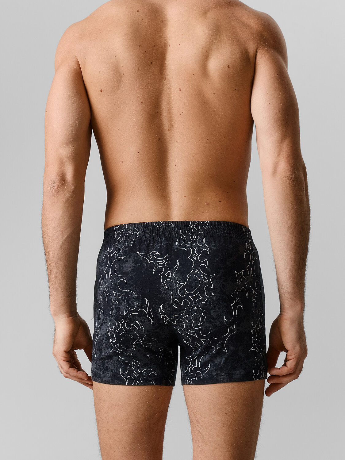 MARK FORMELLE Трусы 589144 411152 разводы на черном