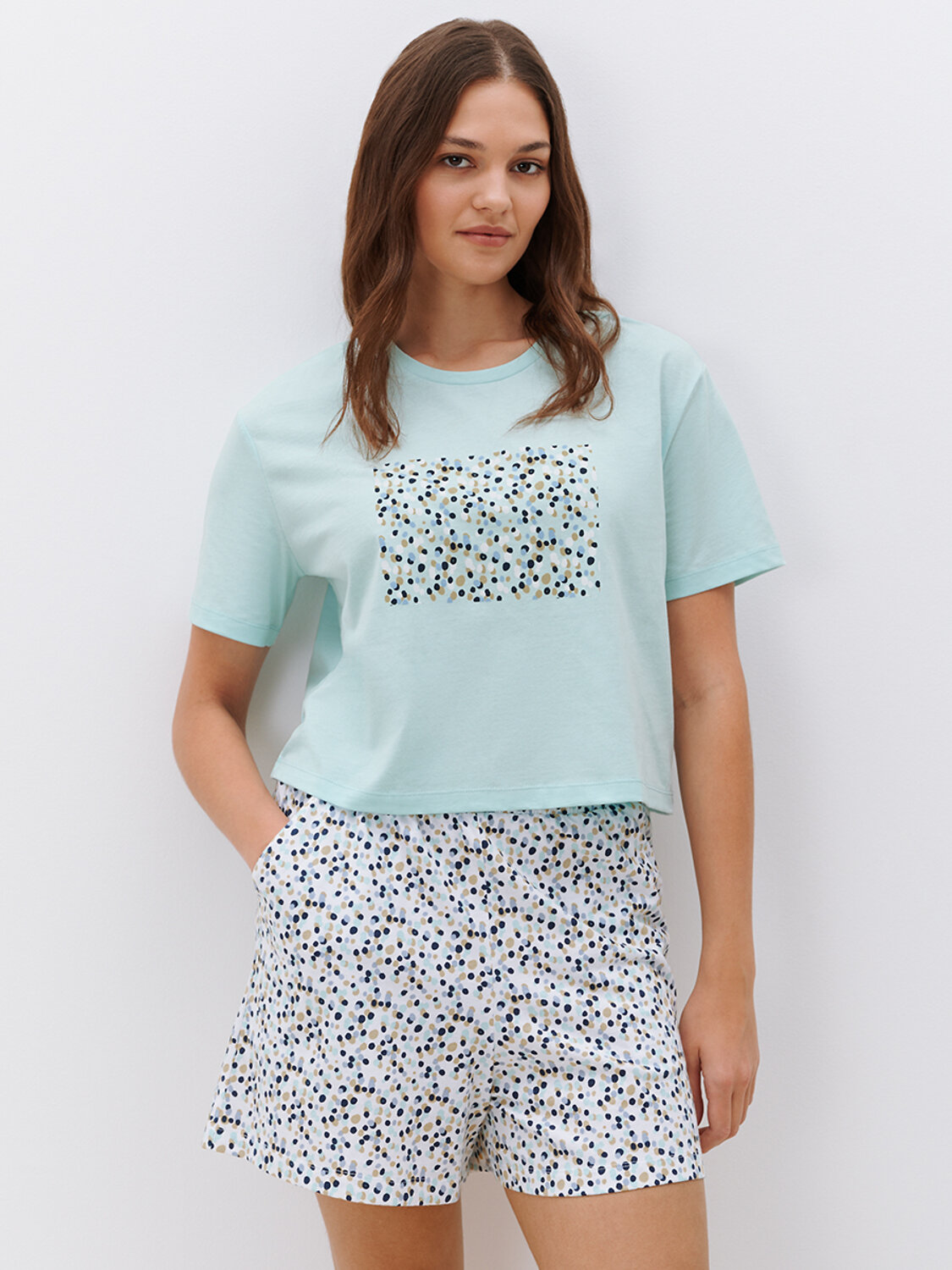 Omsa Пижама 589384 OmD 0234D CONFETTI Пижама женская (Футболка укорочен.+шорты), СО Menta/Multicolor (Мультиколор)