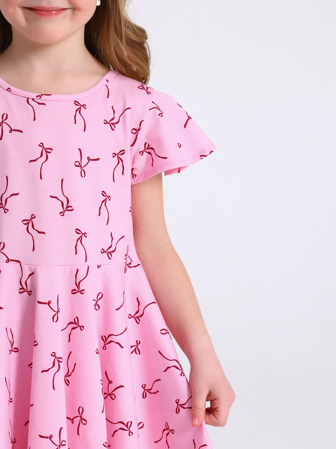 Апрель Платье 589518 1ДПК5118001н бордовые бантики на светло-розовом