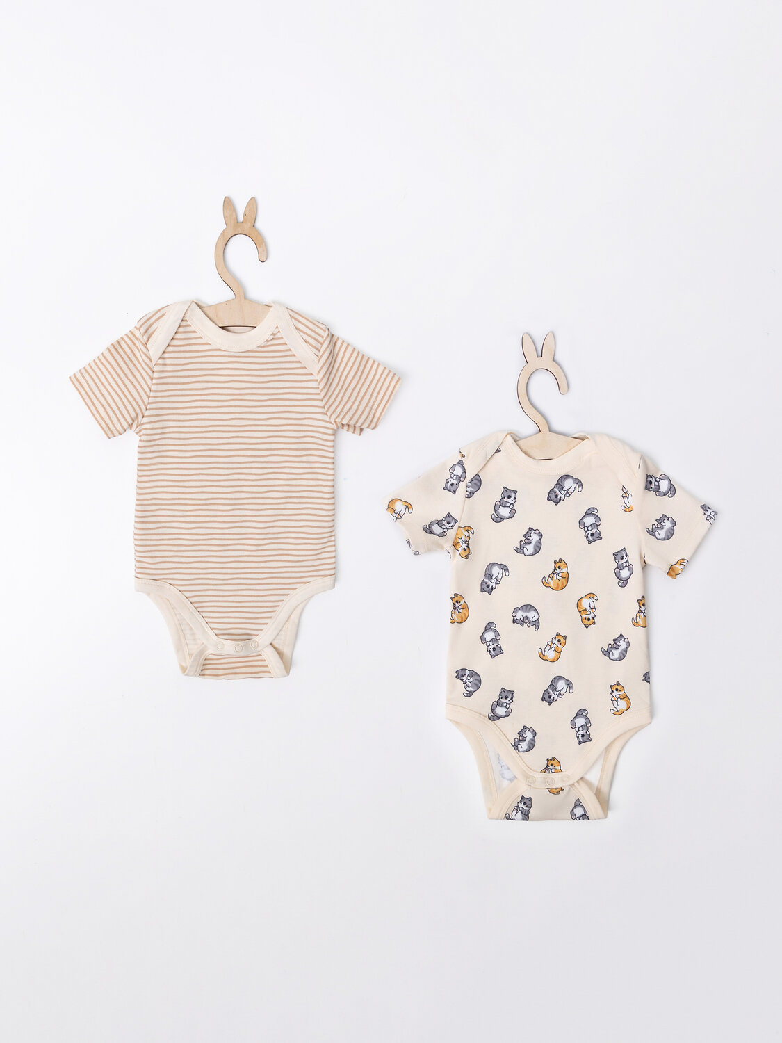 MARK FORMELLE Боди детское 589583 13015-2 котики на слив. масле +полоска на слив. масле