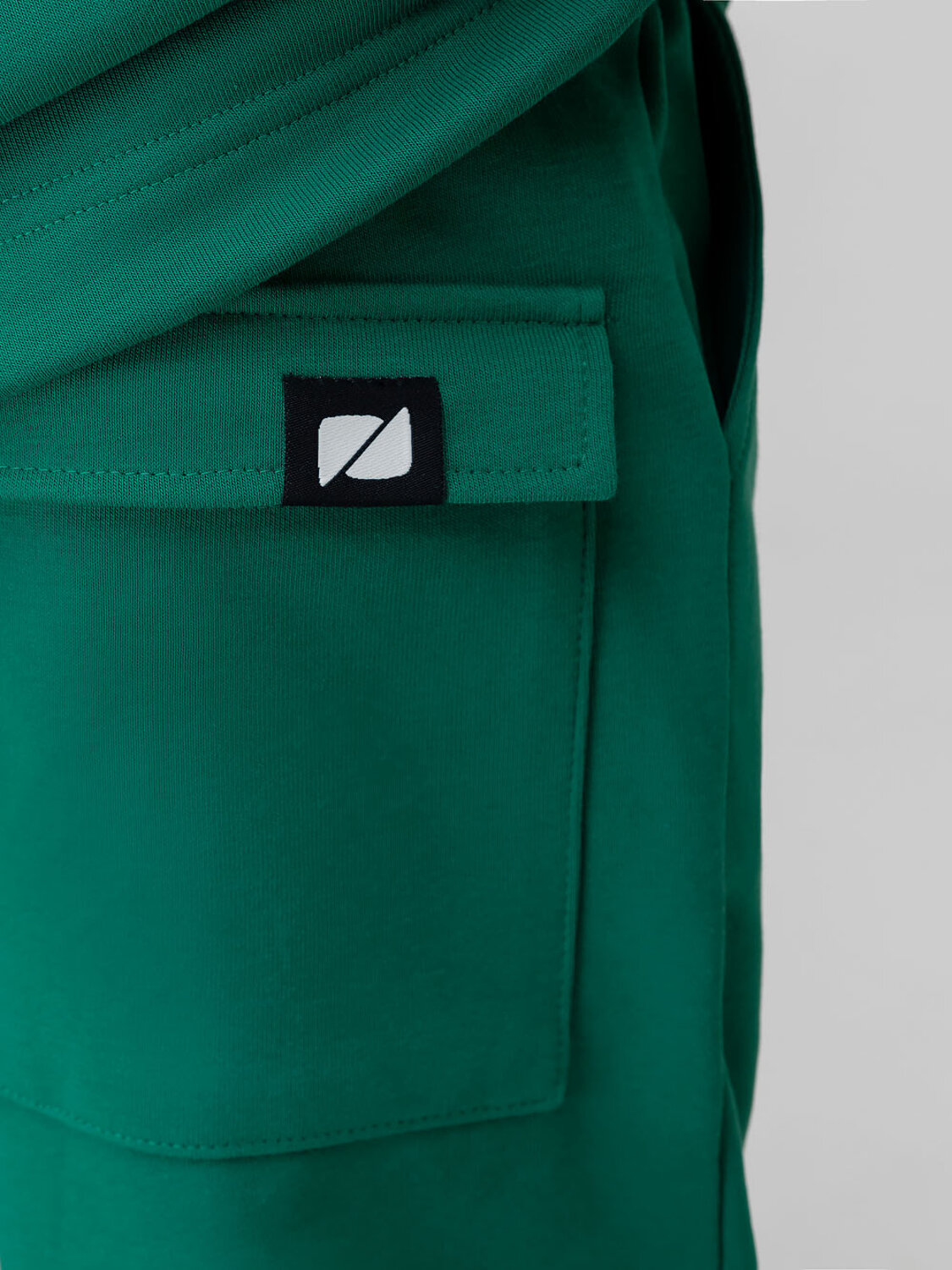 Bodo Костюм 589689 11-585MU изумрудный