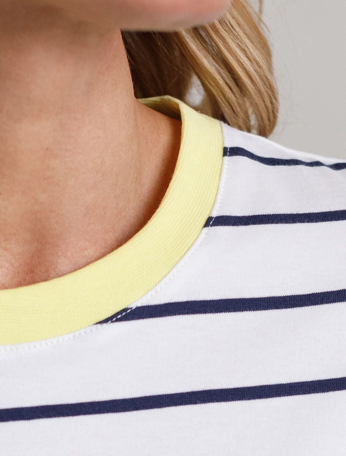 VILATTE Футболка 589803 D49.144 белый-т.синий-лимонный