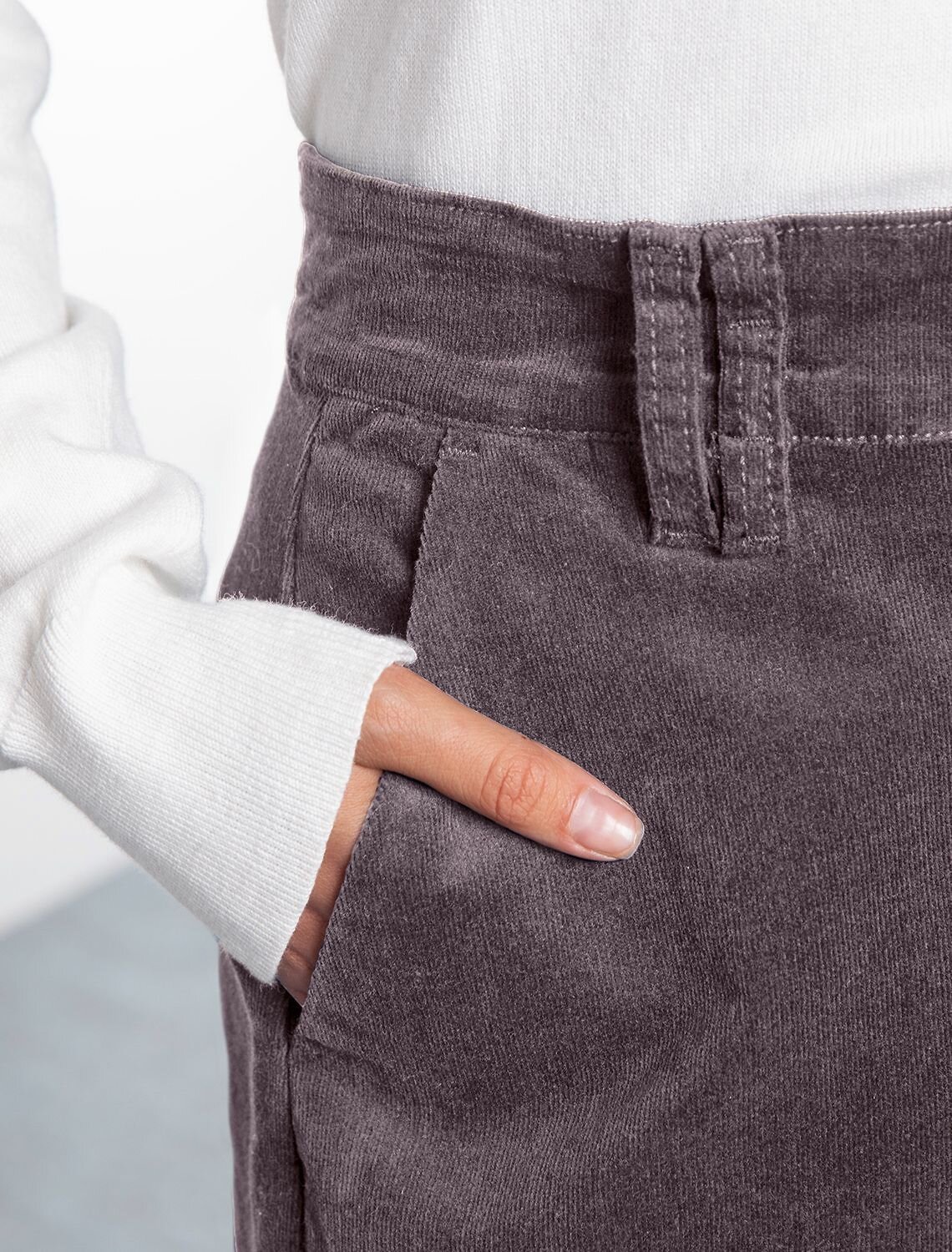 VILATTE Юбка 590039 D26.456 кофейный