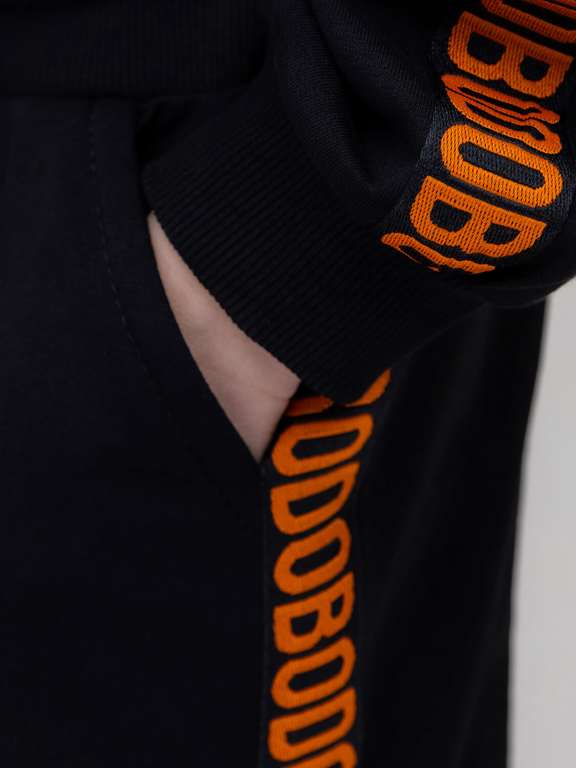 Bodo Костюм 590107 11-204MU черный