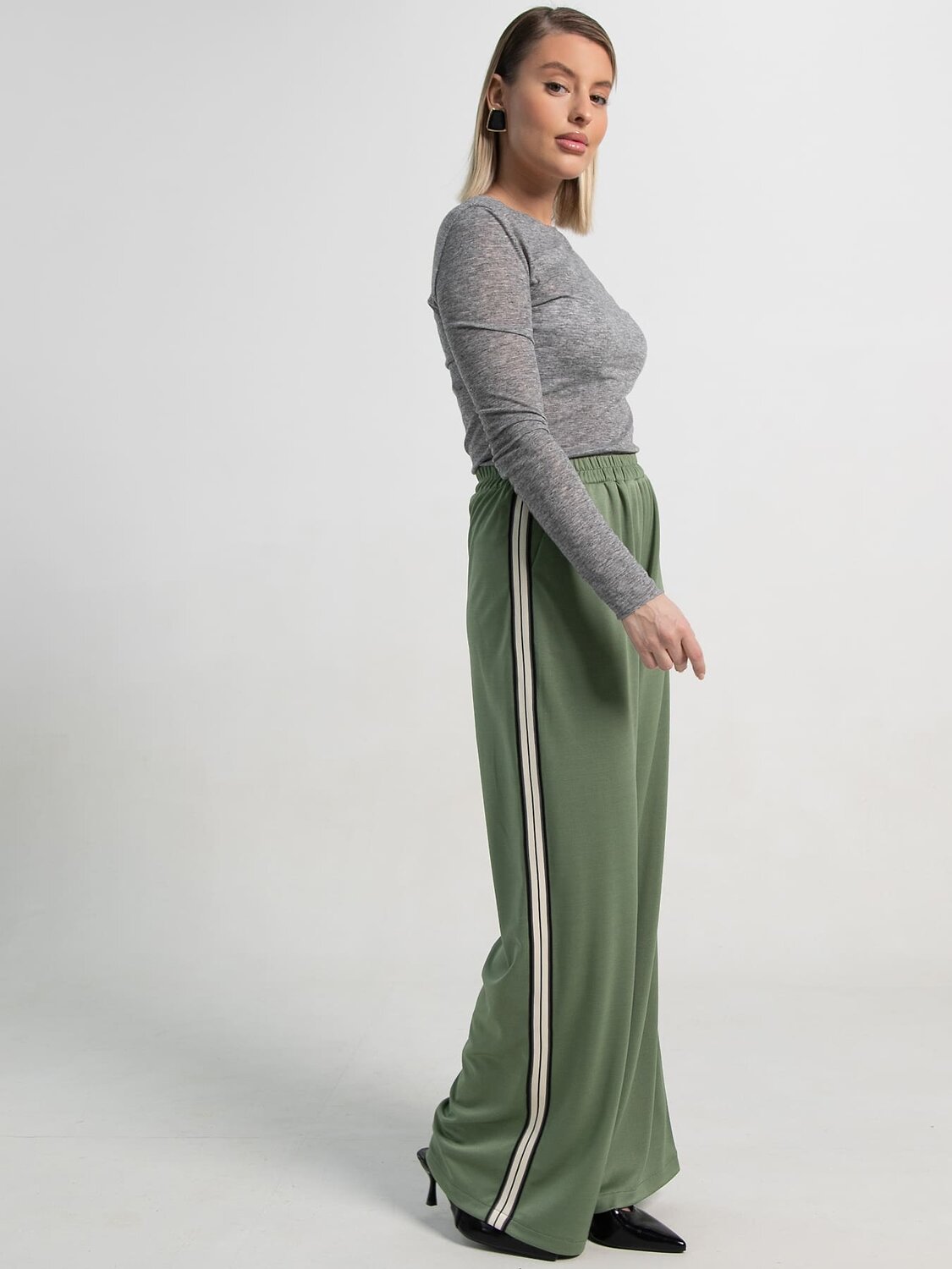 LT Collection Брюки 590327 Б15100-5М зеленый