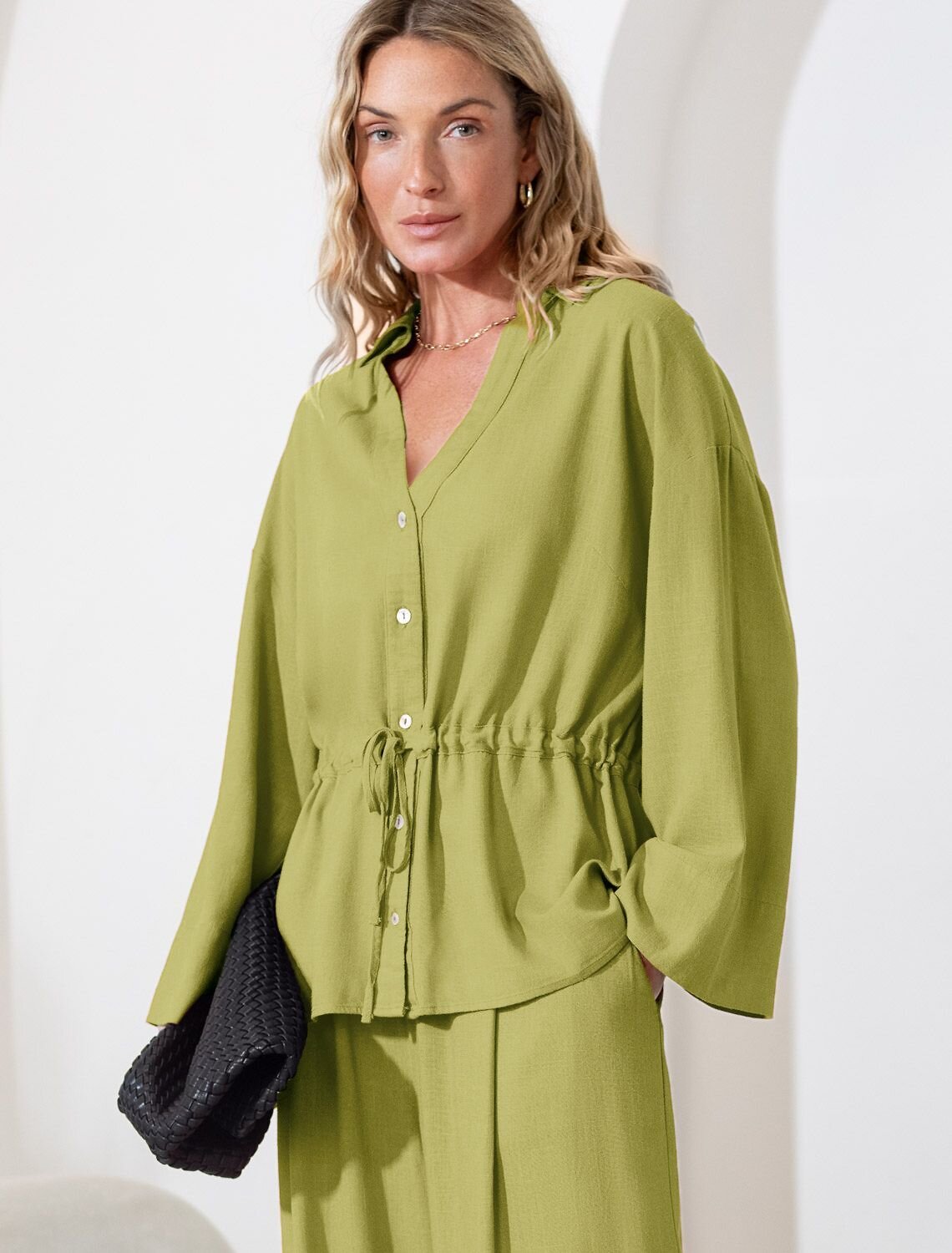 VILATTE Блузка 590357 D29.345 салатовый