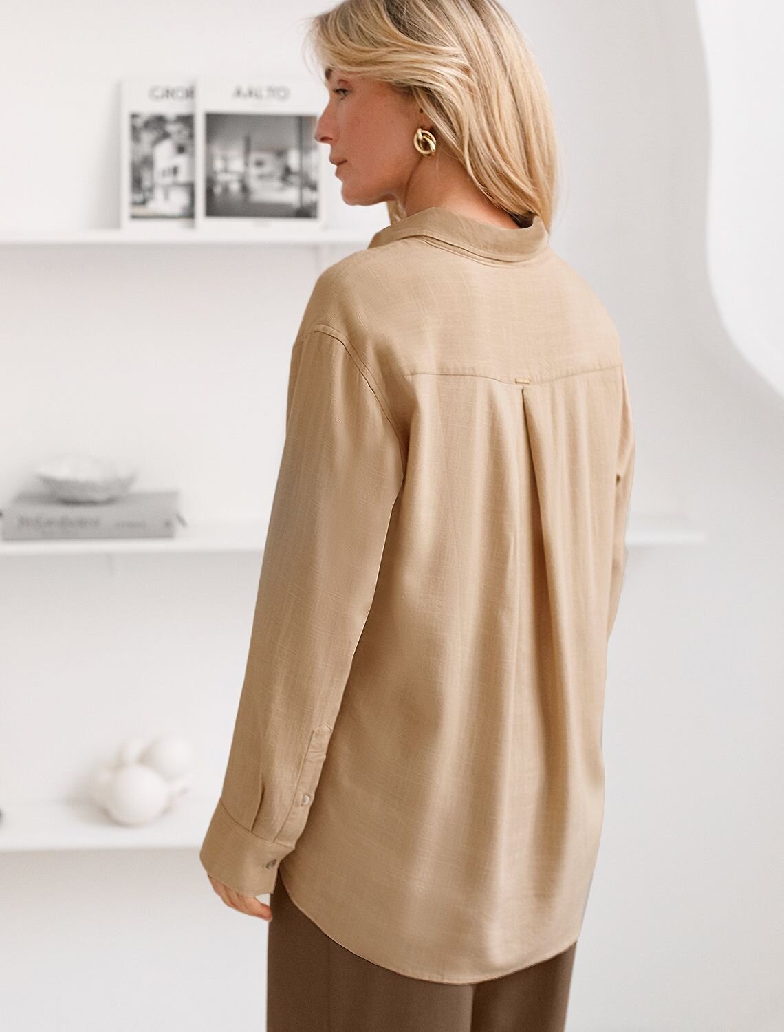 VILATTE Блузка 590358 D29.357 бежевый