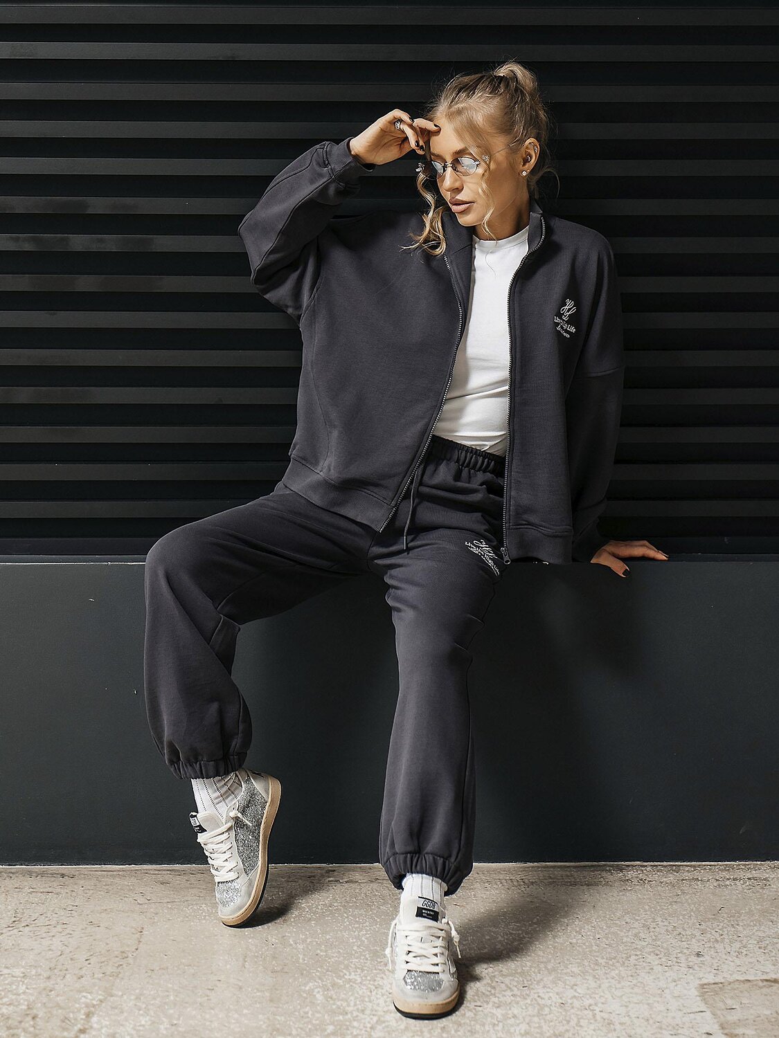 BATIK Костюм 590370 FBD 001 Графит