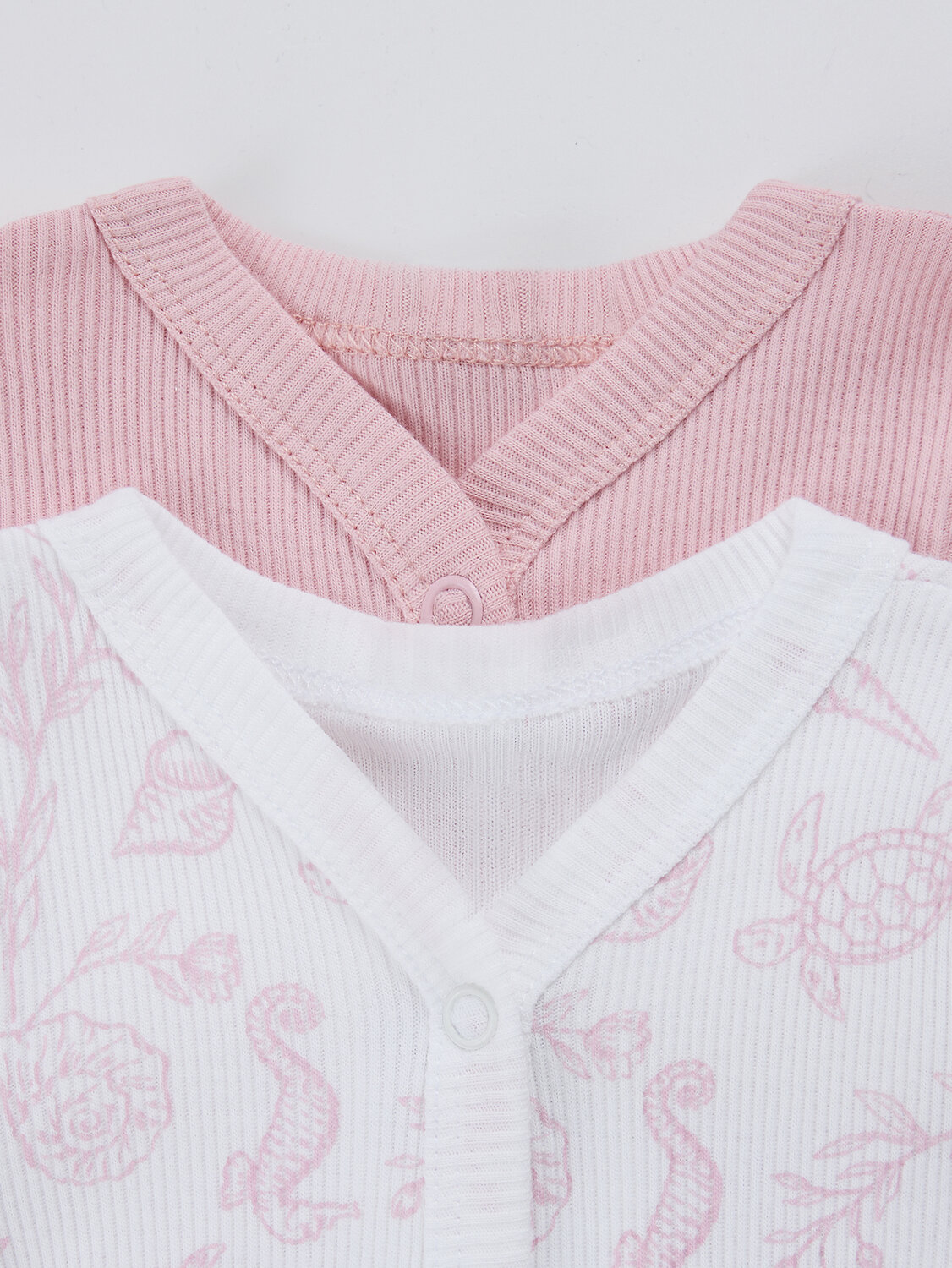 MARK FORMELLE Комбинезон 590507 14014-2 ракушки на белом +розовые румяна