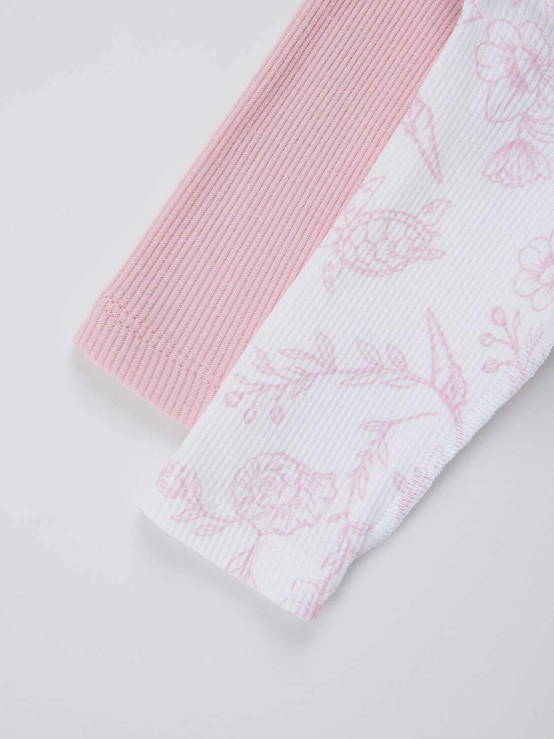 MARK FORMELLE Комбинезон 590507 14014-2 ракушки на белом +розовые румяна