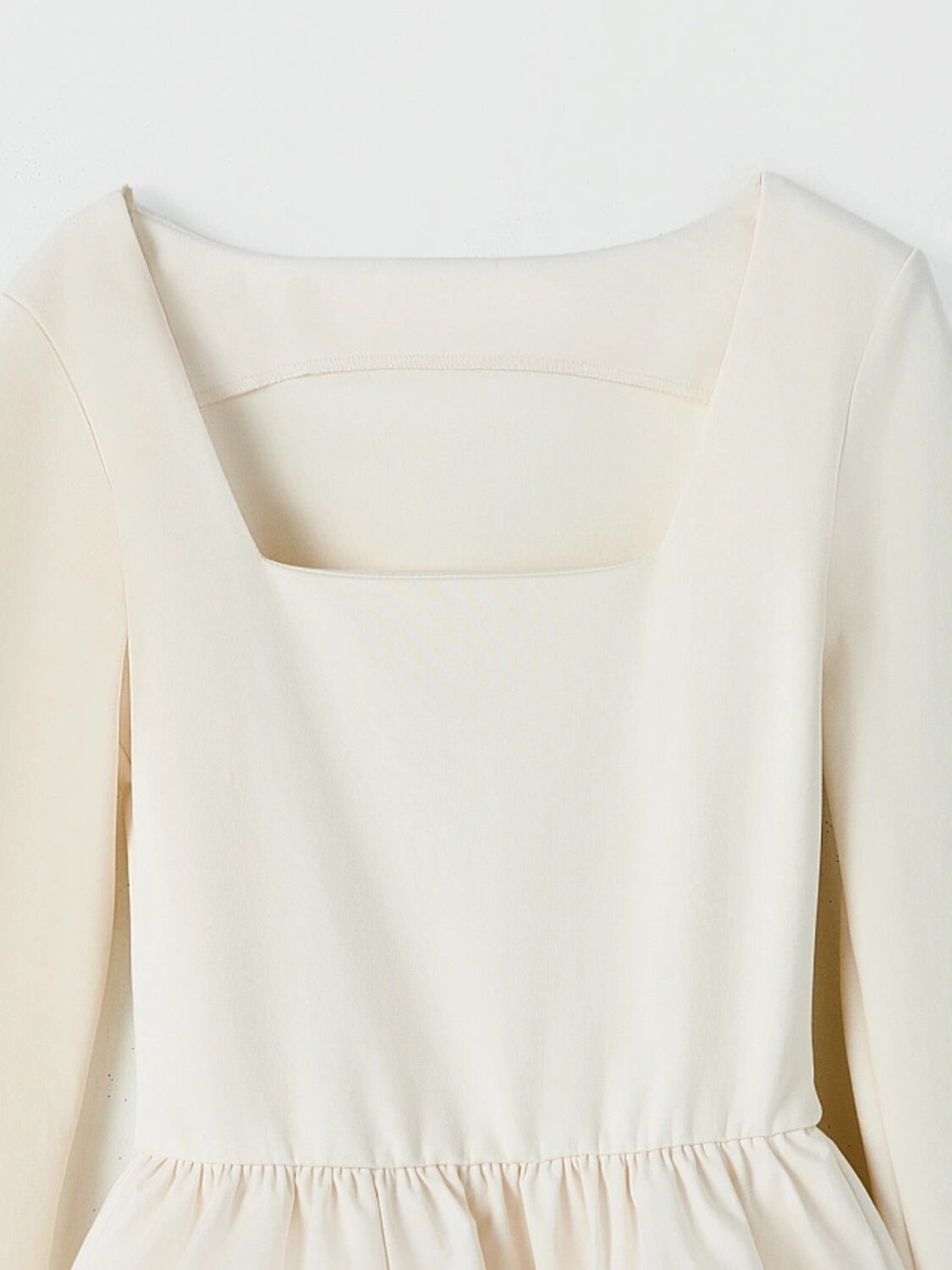 MARK FORMELLE Платье 590543 154031 молочный