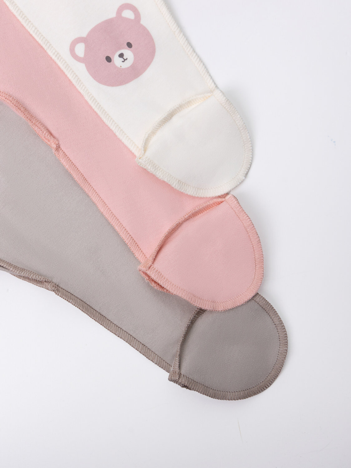 MARK FORMELLE Ползунки 590545 85114-3 молочный +серо-коричневый +серебр.розовый +печать