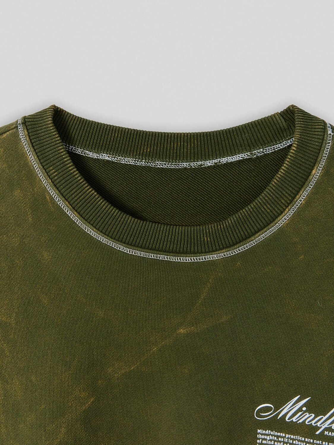 MARK FORMELLE Свитшот 590562 121893-1 ACID WASH т.зеленый +печать