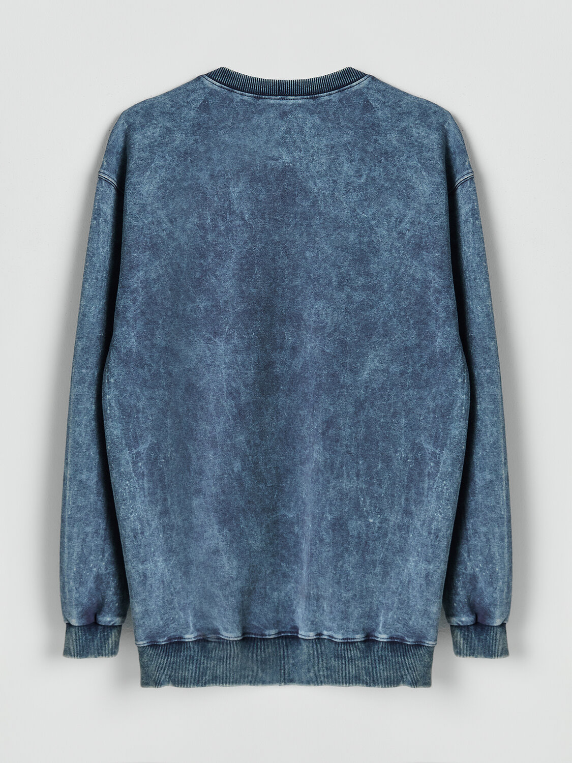 MARK FORMELLE Свитшот 590567 121873/1 ACID WASH графит +печать1